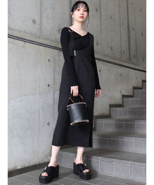 MURUA（ムルーア）の「2WAYレースアップニット（ニット/セーター・レディース・ブラック/ライトグリーン/アイボリー・FREE）」の4枚目の写真