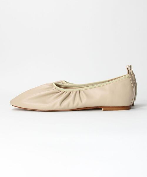 BEAUTY&YOUTH UNITED ARROWS（ビューティーアンドユースユナイテッドアローズ）の「BY ソフトギャザーフラットシューズ ◆（バレエシューズ・レディース・ベージュ/ブラック・36/36h/38/37h/37）」の7枚目の写真
