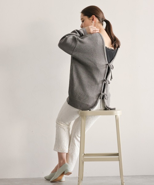 mysty woman（ミスティウーマン）の「バックシャンリボンニット 934939
