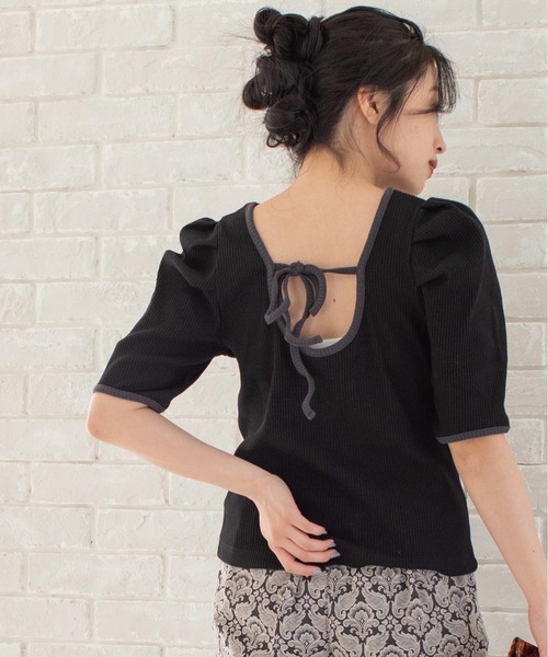 Mysa&Liina(ミーサリーナ)の「ボリュームスリーブパイピングプルオーバー(Tシャツ/カットソー・レディース・ブラック/ブルー/アイボリー・M)」の11枚目の写真