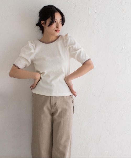 Mysa&Liina(ミーサリーナ)の「ボリュームスリーブパイピングプルオーバー(Tシャツ/カットソー・レディース・ブラック/ブルー/アイボリー・M)」の17枚目の写真