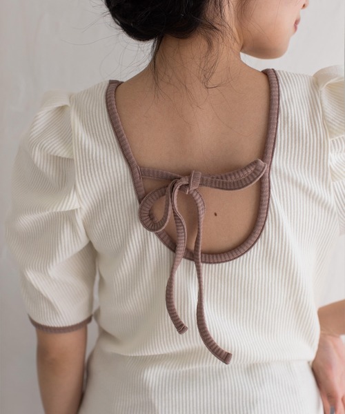 Mysa&Liina(ミーサリーナ)の「ボリュームスリーブパイピングプルオーバー(Tシャツ/カットソー・レディース・ブラック/ブルー/アイボリー・M)」の22枚目の写真