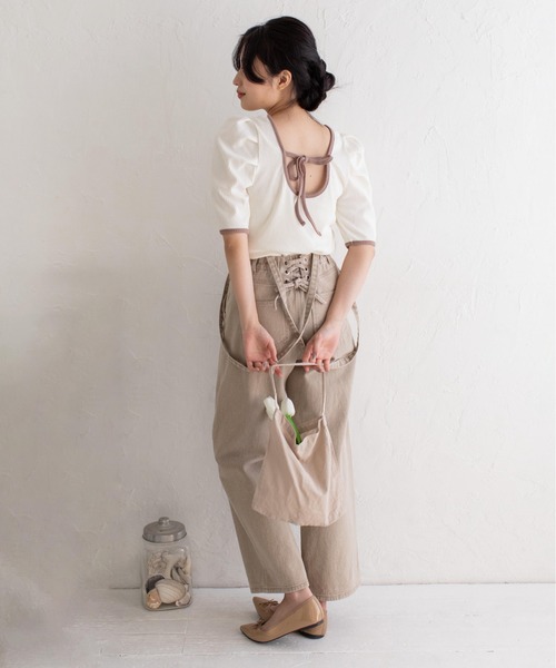 Mysa&Liina(ミーサリーナ)の「ボリュームスリーブパイピングプルオーバー(Tシャツ/カットソー・レディース・ブラック/ブルー/アイボリー・M)」の14枚目の写真