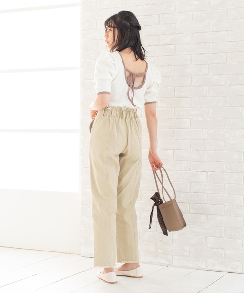 Mysa&Liina(ミーサリーナ)の「ボリュームスリーブパイピングプルオーバー(Tシャツ/カットソー・レディース・ブラック/ブルー/アイボリー・M)」の10枚目の写真