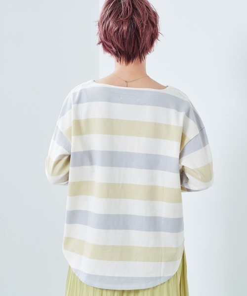 e.r.g*（イーアールジー）の「スソラウンド袖キリカエロンＴｅｅ（Tシャツ/カットソー・レディース・ミント/グレー/ベージュ系/オフホワイト/ブルー系・M）」の13枚目の写真