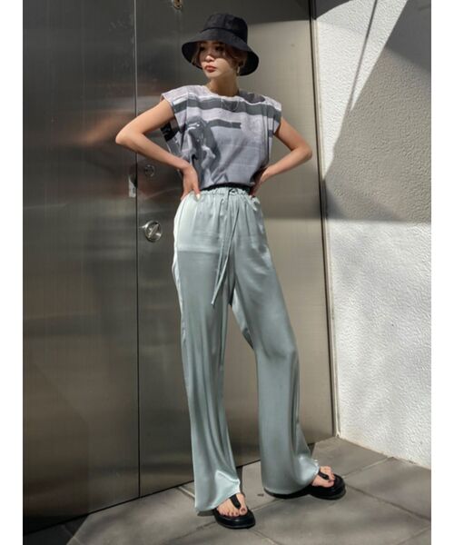 EMODA（エモダ）の「ストラップヒールサンダル（サンダル・レディース・ホワイト/ブラック・SMALL/MEDIUM/LARGE）」の7枚目の写真