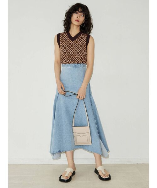 EMODA（エモダ）の「ストラップヒールサンダル（サンダル・レディース・ホワイト/ブラック・SMALL/MEDIUM/LARGE）」の11枚目の写真