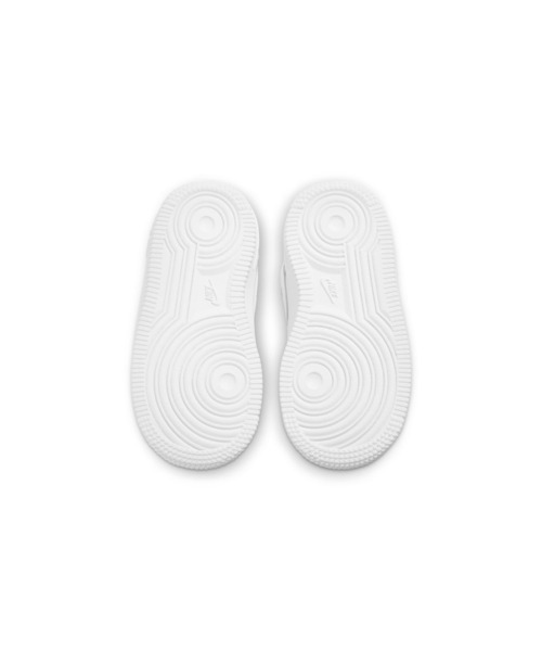 NIKE（ナイキ）の「ナイキ フォース 1 LE キッズシューズ / Nike Force 1 LE Baby/Toddler Shoe<8-16cm 展開>（スニーカー・キッズ・ホワイト・11/8/10/9/12/16/13/14/15 ）」の4枚目の写真
