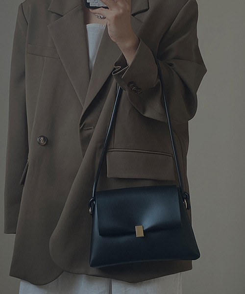 c.u.l（シーユーエル）の「【c.u.l】フラップスクエアショルダーバッグ cula170（ショルダーバッグ・レディース・ブラウン/ブラック・FREE）」の11枚目の写真