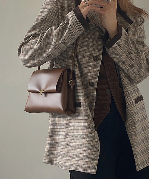 c.u.l（シーユーエル）の「【c.u.l】フラップスクエアショルダーバッグ cula170（ショルダーバッグ・レディース・ブラウン/ブラック・FREE）」の15枚目の写真