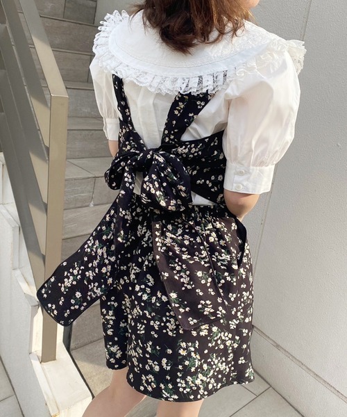 one after another NICE CLAUP(ワンアフターアナザーナイスクラップ)の「【WEB限定】バックリボンミニサロペット(サロペット/オーバーオール・レディース・ブラック/ブラック系その他/ベージュ系その他/チェック・FREE)」の3枚目の写真