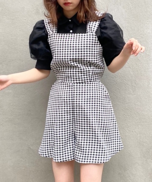 one after another NICE CLAUP(ワンアフターアナザーナイスクラップ)の「【WEB限定】バックリボンミニサロペット(サロペット/オーバーオール・レディース・ブラック/ブラック系その他/ベージュ系その他/チェック・FREE)」の4枚目の写真