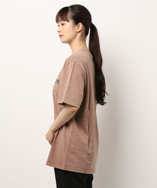 one way（ワンウェイ）の「【oneway Jeans】ピグメント刺繍Tシャツ（Tシャツ/カットソー・レディース・ホワイト/ライトブルー/ブラック/ライトブラウン/ライトイエロー・FREE）」の8枚目の写真