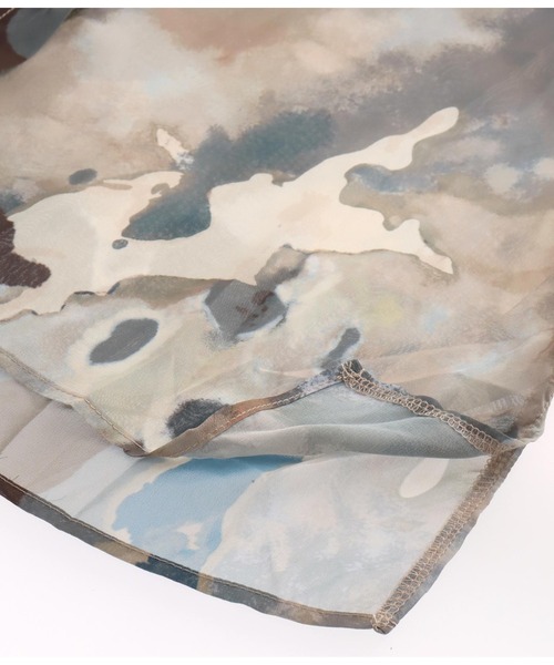 ANAP（アナップ）の「ニュアンスパターンオーバーサイズシャツ（シャツ/ブラウス・レディース・ベージュ/グリーン・FREE）」の5枚目の写真