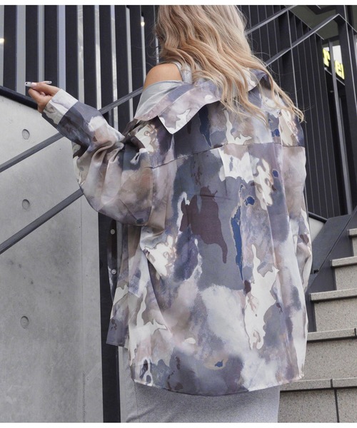 ANAP（アナップ）の「ニュアンスパターンオーバーサイズシャツ（シャツ/ブラウス・レディース・ベージュ/グリーン・FREE）」の21枚目の写真