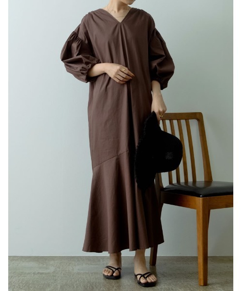 Re:EDIT（リエディ）の「[低身長/高身長サイズ有]ボリュームスリーブバックリボンマーメイドワンピース（ワンピース・レディース・ブラック/ベージュ/ブラウン/グリーン・MEDIUM/LARGE/SHORT/TALL）」の15枚目の写真