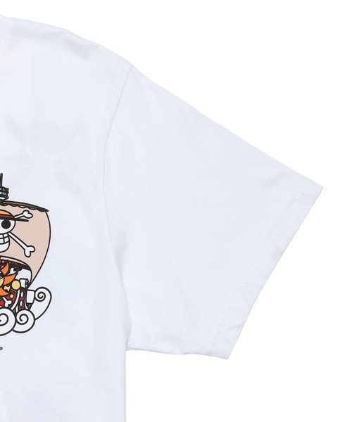 BAIT（ベイト）の「BAIT ONEPIECE ワンピース STRAWHAT SKULLS TEE 215-OPC-TEE-003（Tシャツ/カットソー・メンズ・ホワイト・LARGE/XX-LARGE/MEDIUM/X-LARGE）」の8枚目の写真