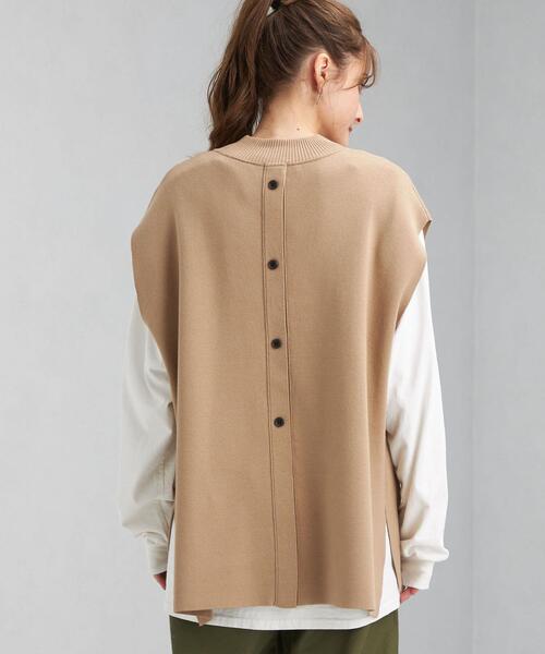 green label relaxing(グリーンレーベルリラクシング)の「C/W スムース ハイネック ニット ベスト -ウォッシャブル-(ベスト・レディース・ブラック/ベージュ/ケリー・FREE)」の6枚目の写真
