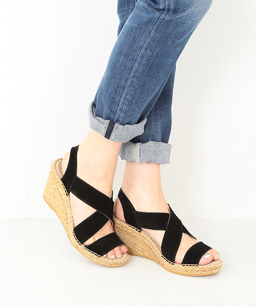 Ray BEAMS（レイビームス）の「CALZANOR / クロスベルト ジュート サンダル（サンダル・レディース・ブラック/グレイッシュベージュ・39/35/38/36/37）」の3枚目の写真