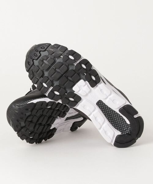 UNDER ARMOUR（アンダーアーマー）の「アンダーアーマー UA HOVR Infinite Summit 2（スニーカー・メンズ・ブラック・23.5cm/27.5cm/26.0cm/24.0cm/25.5cm/24.5cm/28.0cm/27.0cm/23.0cm/25.0cm/26.5cm）」の2枚目の写真