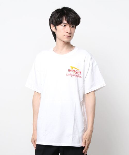 In-N-Out Burger（インアンドアウトバーガー）の「【IN-N-OUT BURGER】インアンドアウト バーガー グラフィック ショートスリーブ Tシャツ（Tシャツ/カットソー・メンズ・ホワイト系その他6/ホワイト系その他5/ブラック系その他/ホワイト系その他7/ホワイト系その他3/ホワイト系/ブラック系その他5/ブラック系その他2/ホワイト系その他2/ホワイト系その他/ホワイト系その他4/ホワイト系3/ブラック系その他4/ホワイト系2/ホワイト系4/ブラック系その他3/ホワイト系1/ホワイト/ブラック・MEDIUM/X-LARGE/LARGE）」の12枚目の写真