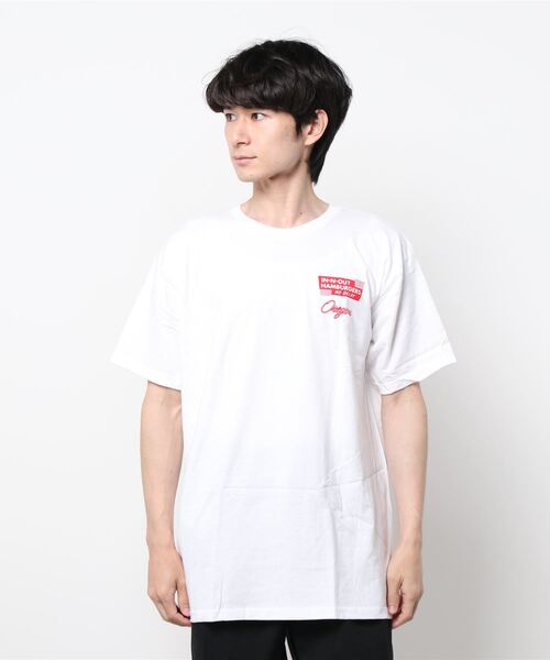 In-N-Out Burger（インアンドアウトバーガー）の「【IN-N-OUT BURGER】インアンドアウト バーガー グラフィック ショートスリーブ Tシャツ（Tシャツ/カットソー・メンズ・ホワイト系その他6/ホワイト系その他5/ブラック系その他/ホワイト系その他7/ホワイト系その他3/ホワイト系/ブラック系その他5/ブラック系その他2/ホワイト系その他2/ホワイト系その他/ホワイト系その他4/ホワイト系3/ブラック系その他4/ホワイト系2/ホワイト系4/ブラック系その他3/ホワイト系1/ホワイト/ブラック・MEDIUM/X-LARGE/LARGE）」の2枚目の写真