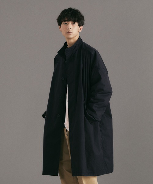 DELUXE(デラックス)の「D65- INKFISH(ノーカラーコート・メンズ・ブラック/オリーブ・S/M/L)」の1枚目の写真
