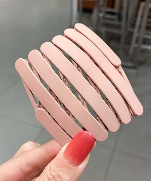 juweel（ユウェル）の「レディース たためるカチューシャ（カチューシャ・レディース・ブラック/グレー/ベージュ/カーキ/イエロー・FREE）」の4枚目の写真