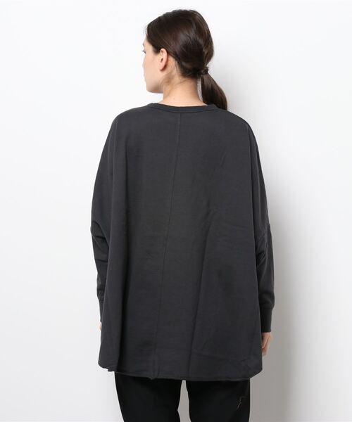 Grand PARK（グランドパーク）の「ミニ裏毛ポンチョプルオーバー（スウェット・レディース・ホワイト/ベージュ/チャコールグレー・FREE）」の5枚目の写真