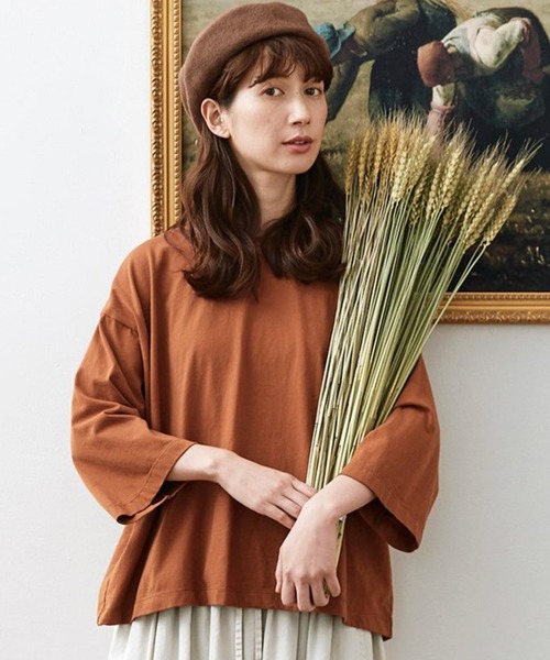 Sunny clouds（サニークラウズ）の「サニークラウズ　半端袖Ｔシャツ（Tシャツ/カットソー・レディース・ブラック/オレンジ系その他・MEDIUM/LARGE/X-LARGE/XX-LARGE）」の2枚目の写真