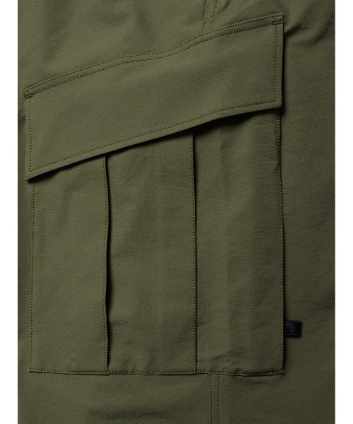 UNION（ユニオン）の「DAIWA PIER 39 TECH LOOSE STRETCH 6P MIL PANT ダイワピア39 UNION ユニオン（その他パンツ・メンズ・オリーブ/ブラック・MEDIUM/LARGE/SMALL）」の3枚目の写真