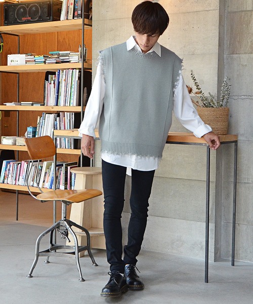 MinoriTY（マイノリティ）の「ダメージニットベストアンサンブル（アンサンブル・メンズ・グレー/ネイビー/パープル・L/M）」の16枚目の写真