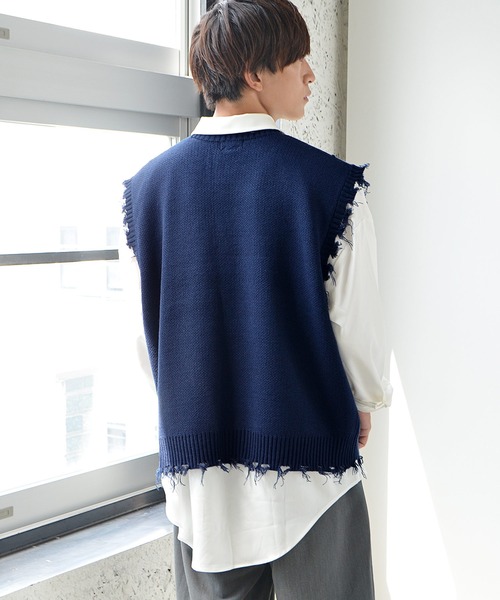 MinoriTY（マイノリティ）の「ダメージニットベストアンサンブル（アンサンブル・メンズ・グレー/ネイビー/パープル・L/M）」の8枚目の写真