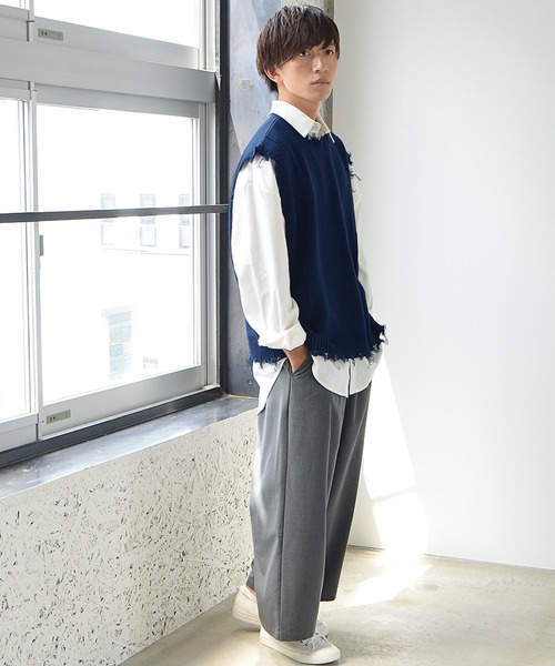 MinoriTY（マイノリティ）の「ダメージニットベストアンサンブル（アンサンブル・メンズ・グレー/ネイビー/パープル・L/M）」の6枚目の写真