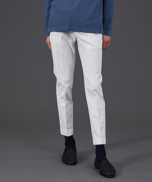 ENTRE AMIS（アントレ アミ）の「【entre amis / アントレ アミ】 別注 GAGA スキニー チノパン（スラックス・メンズ・ホワイト/ベージュ/カーキ/ブルー/ブラック・30/32/33/29/31）」の2枚目の写真