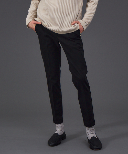 ENTRE AMIS（アントレ アミ）の「【entre amis / アントレ アミ】 別注 GAGA スキニー チノパン（スラックス・メンズ・ホワイト/ベージュ/カーキ/ブルー/ブラック・30/32/33/29/31）」の3枚目の写真