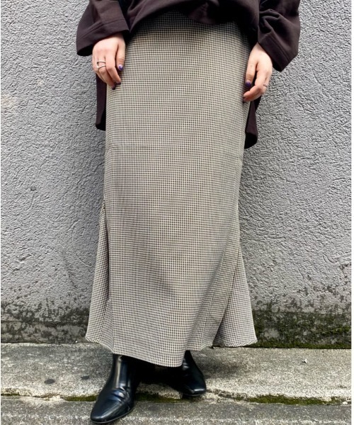 CIAOPANIC（チャオパニック）の「スリットマーメイドスカート/チェック（スカート・レディース・カーキ/ブラック/キャメル/オリーブ/ブラック系その他・MEDIUM/SMALL）」の13枚目の写真