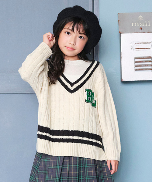 by LOVEiT(バイラビット)の「レイヤードニット(ニット/セーター・キッズ・ネイビー/アイボリー/グリーン・120cm/130cm/140cm/150cm/160cm)」の2枚目の写真
