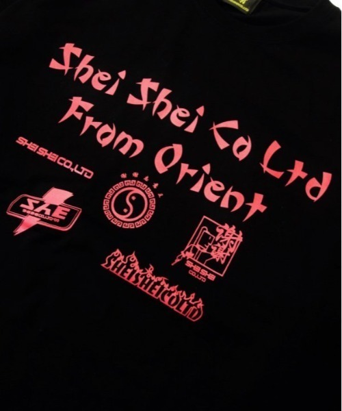 shei shei co LTD(シェイシェイシーオーエルティディ)の「【SHEI SHEI/シェイシェイ】FLYER L/S TEE(Tシャツ/カットソー・メンズ・ホワイト/ブラック・FREE)」の3枚目の写真