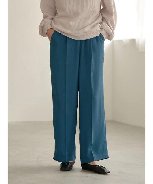 earth music&ecology（アースミュージックアンドエコロジー）の「タックギャザーワイドパンツ ＊（その他パンツ・レディース・ブラック/ダークグリーン/ベージュ/マスタード・M/L）」の8枚目の写真