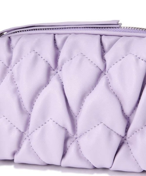 N.（N. Natural Beauty Basic）（エヌエヌナチュラルビューティーベーシック）の「キルティングミニショルダーバッグ（ショルダーバッグ・レディース・ブラック/パープル・ﾌﾘ-）」の13枚目の写真