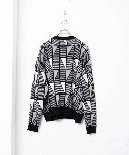 CASPER JOHN(キャスパージョン)の「Monotone pattern big knit/モノトーンパターンビッグニット(ニット/セーター・メンズ・ブラック/ブラック系その他・SMALL/MEDIUM/LARGE)」の16枚目の写真