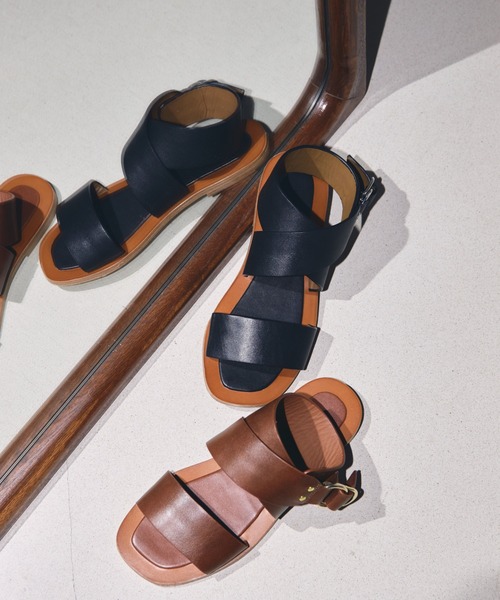 todayful／Flat Belt Sandals TODAYFUL（トゥデイフル）の「TODAYFUL(トゥデイフル) 