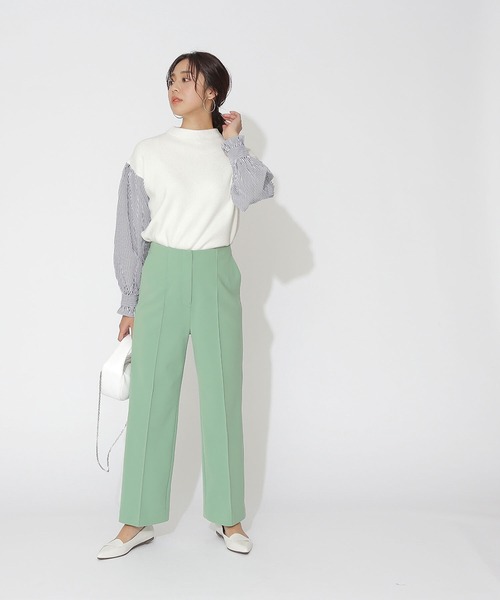 NATURAL BEAUTY BASIC（ナチュラルビューティーベーシック）の「ポインテッドローファーカッター（パンプス・レディース・チャコールグレー/オフホワイト/ベージュ・SMALL/LARGE/MEDIUM）」の4枚目の写真