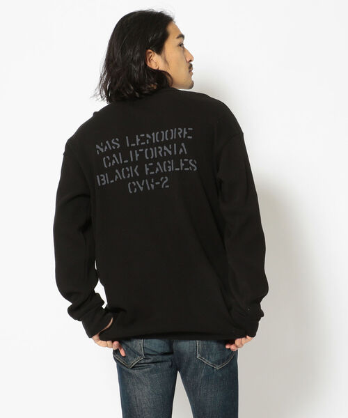 AVIREX（アヴィレックス）の「サーマル ロングスリーブ ビッグ Tシャツ ブラック イーグルス / THERMAL LONG SLEEVE BIG T-SHIRT BLACK EAGLES / アヴィレックス / AVIREX（Tシャツ/カットソー・メンズ・ホワイト/ブラック/サックスブルー/グレー・X-LARGE/MEDIUM/LARGE/XX-LARGE/XL/2XL/L）」の2枚目の写真