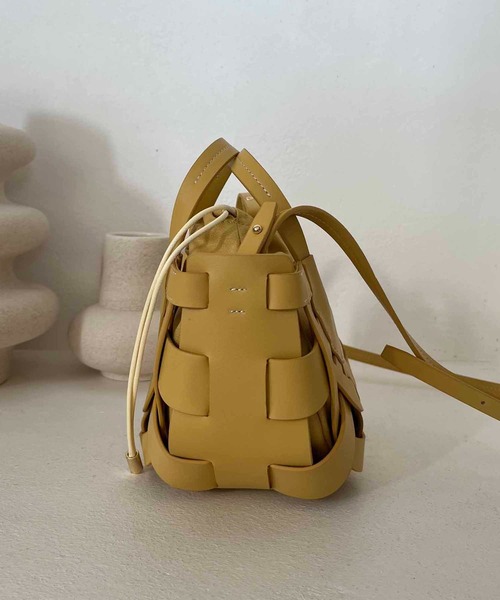 CAPRICIEUX LE'MAGE(カプリシューレマージュ)の「ハーフムーンメッシュショルダーバッグ(ショルダーバッグ・レディース・イエロー/グリーン/アイボリー・FREE)」の6枚目の写真