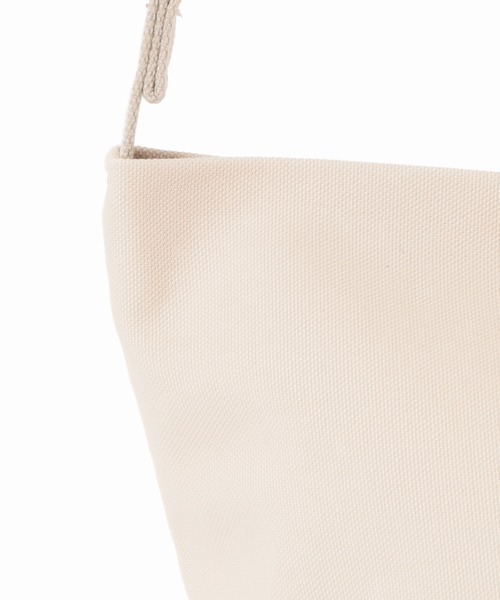 ORCIVAL（オーシバル）の「【ORCIVAL / オーシバル】 LCV SHOULDER POUCH MEDIUM：バッグ◆（ショルダーバッグ・レディース・ホワイト/ブラック/ベージュ・FREE）」の19枚目の写真