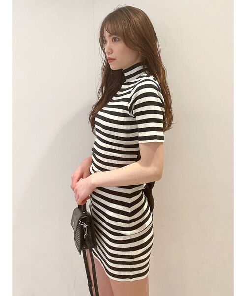 GYDA（ジェイダ）の「BACKリボンワンピース（ワンピース・レディース・ブラック/ベージュ/その他1・FREE）」の17枚目の写真