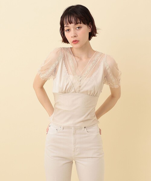 DEICY（デイシー）の「ドットチュールエンブロイダリーブラウス