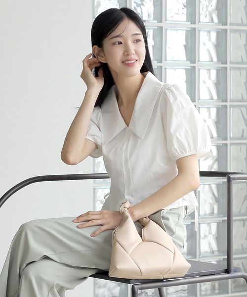 UNE MANSION(ユヌマンション)の「トライアングルキルティング2WAYバッグ(ショルダーバッグ・レディース・ブラック/アイボリー/ベージュ/ラベンダー・ONE SIZE)」の7枚目の写真